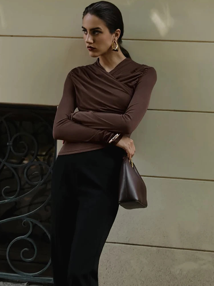 Τοπ "Draped Sculpture"