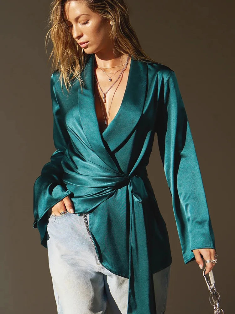 Σατέν Wrap Jacket "Satin Luxe Wrap" | Deep V-Neck, Δέσιμο στη Μέση & Notched Collar | Elegant Slim Fit